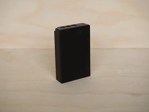 数码相机用可充电锂离子电池 — 图库照片