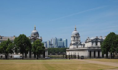 Londra, İngiltere 'deki Canary Wharf iş merkezi Greenwich' ten görüldü.