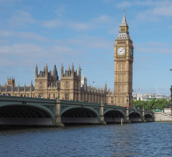 Parlamentin Talot Alias Westminsterin Palatsi Lontoossa Yhdistyneessä Kuningaskunnassa — kuvapankkivalokuva