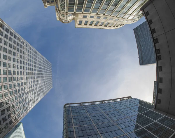 Het Zakencentrum Canary Wharf Londen Verenigd Koninkrijk Gezien Met Fisheye — Stockfoto