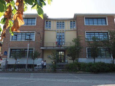 SAN MAURO, İtalya - CIRCA HAZİRAN 2021: Nino Costa İlkokulu