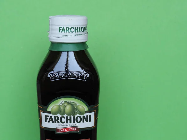 Perugien Italien Circa Juni 2021 Flaska Med Italiensk Farchioni Chili — Stockfoto