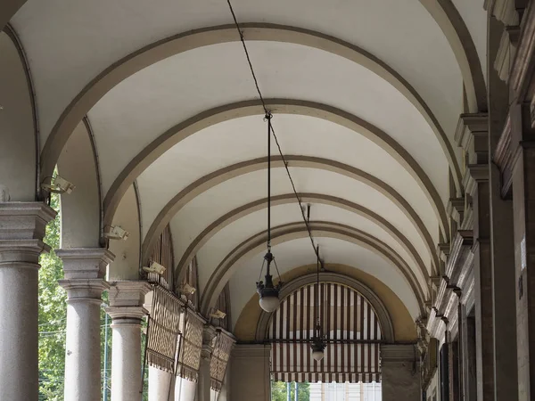 Antike Neoklassische Veranda Mit Gewölbter Decke Und Säulen — Stockfoto