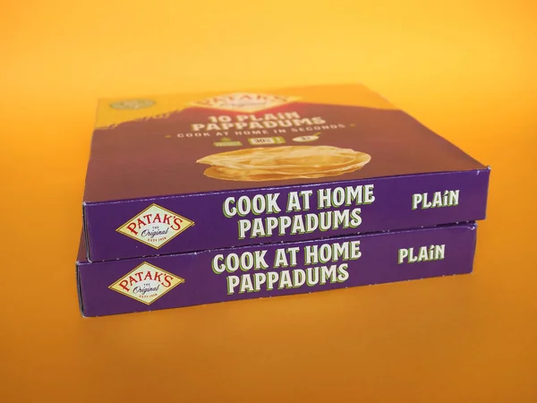 London Circa June 2021 Packet Patak Cook Home Pappadums — Stock Photo, Image