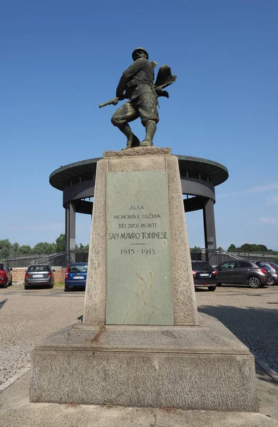 意大利圣毛罗市 2021年7月 1915年第一次世界大战阵亡将士纪念碑 — 图库照片
