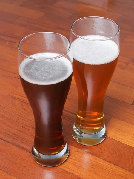 Deux verres de bière allemande — Photo