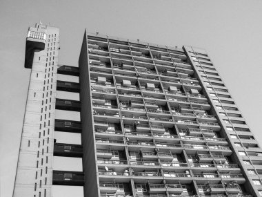 Londra Kulesi'nde siyah-beyaz trellick