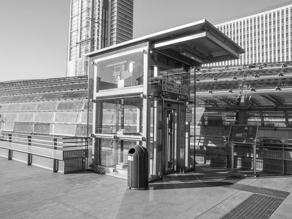 Station Torino Porta Susa noir et blanc — Photo