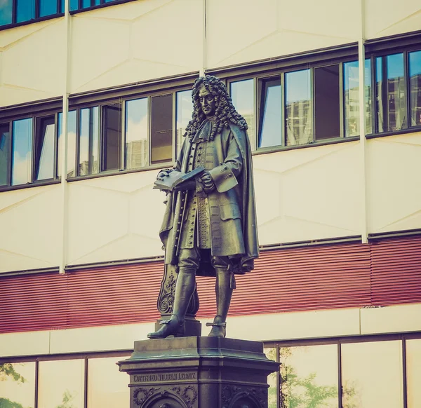 Leibniz Denkmal Leipzig — Zdjęcie stockowe