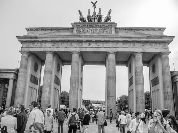 Zwart-wit brandenburger tor Berlijn — Stockfoto