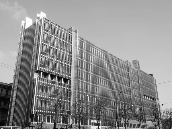 Edifício Tecnimont preto e branco — Fotografia de Stock