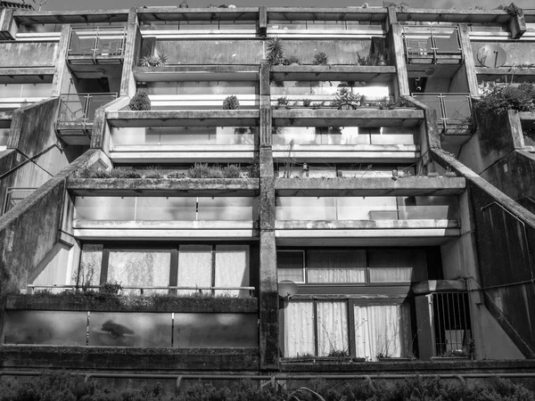 Black and white Alexandra Road in London — Stock Photo, Image