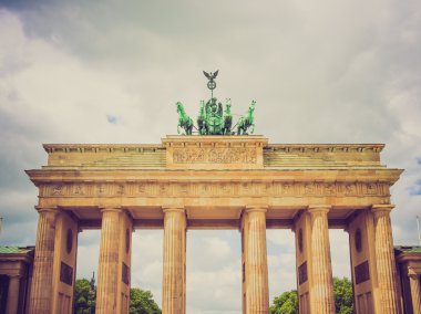 Retro görünüm brandenburger tor berlin