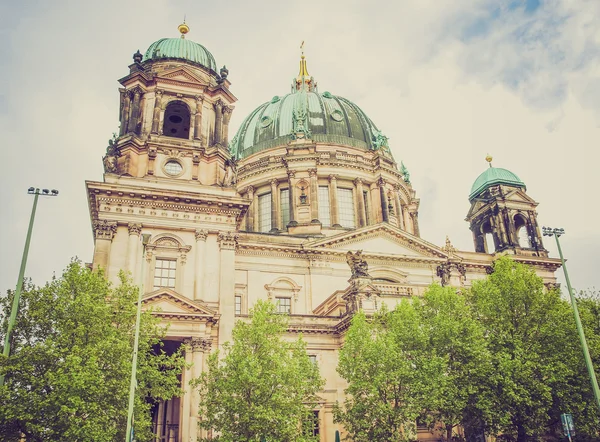 Look rétro Berliner Dom — Photo