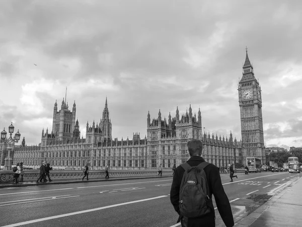 Zwart-wit westminster bridge london — Stockfoto