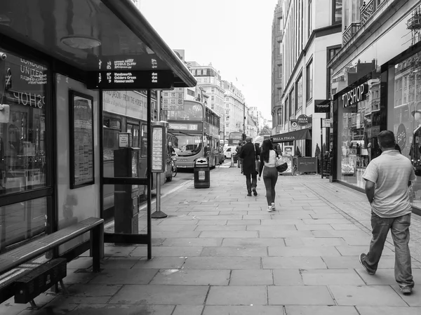 Black and white The Strand, Лондон — стоковое фото