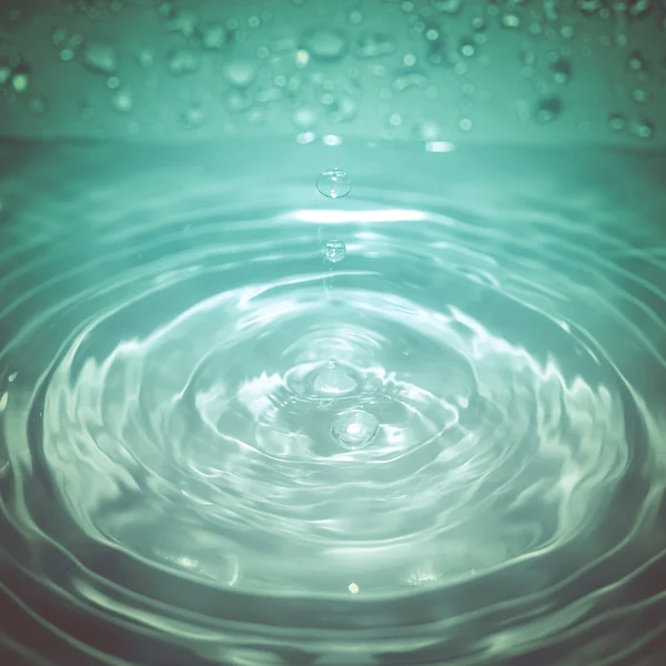 Retro olhar gota de água — Fotografia de Stock