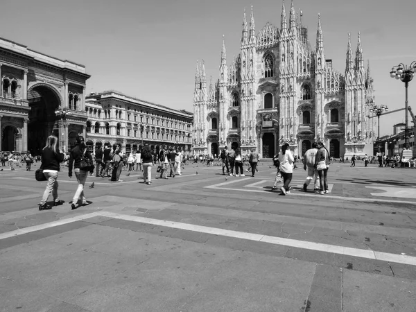 Preto e branco Piazza Duomo Milão — Fotografia de Stock