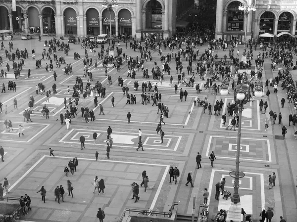 Cathédrale de Milan noir et blanc — Photo