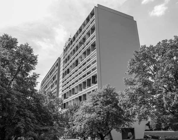 Czarno-białe corbusierhaus berlin — Zdjęcie stockowe