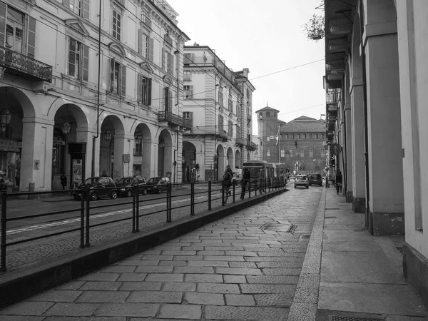 Svart och vitt Via Po Turin — Stockfoto