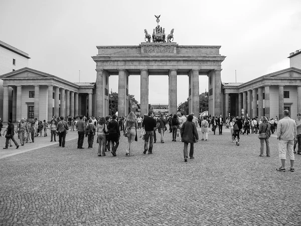 Zwart-wit brandenburger tor Berlijn — Stockfoto
