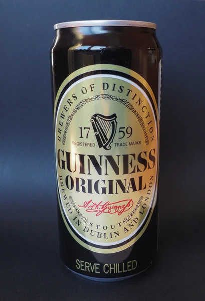 Guinness lata de cerveza — Foto de Stock