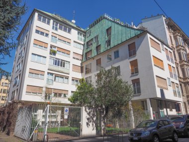 Verga 4, Milan
