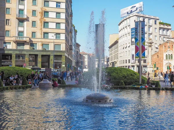 Milan fountain — Stock Photo, Image
