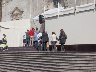 Kutsal kefen ziyaretçi