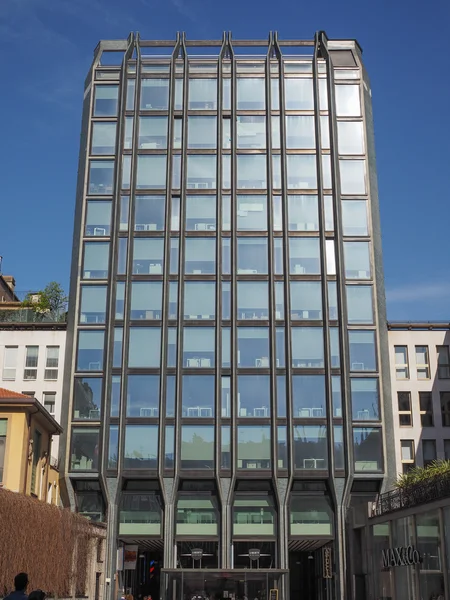 Torre Tirrena in Milan — Stock Photo, Image