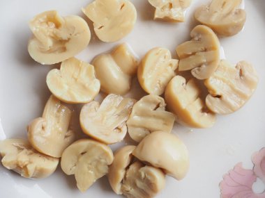 Champignon mantar yemek