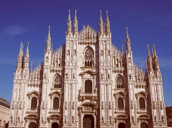 Look retrò Duomo di Milano — Foto Stock