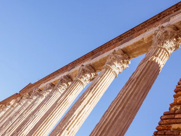 Retro olhar Colonne di San Lorenzo Milão — Fotografia de Stock