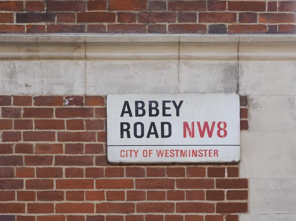 在伦敦修道院道路标志 — 图库照片