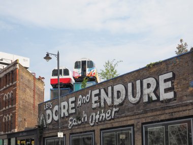 Köy içinde Londra Metrosu