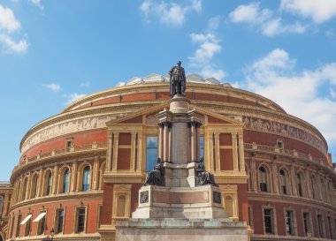 Londra 'daki Royal Albert Salonu