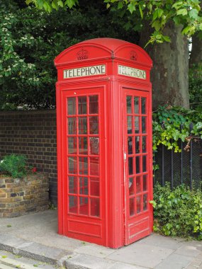 Londra'nın kırmızı telefon kulübesi