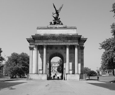 Siyah ve beyaz Wellington arch Londra