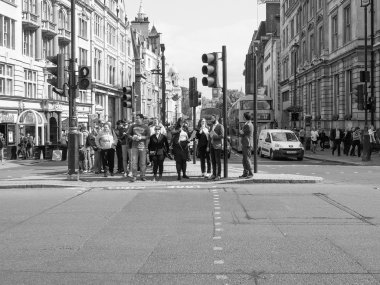 Siyah ve beyaz Parliament Street Londra