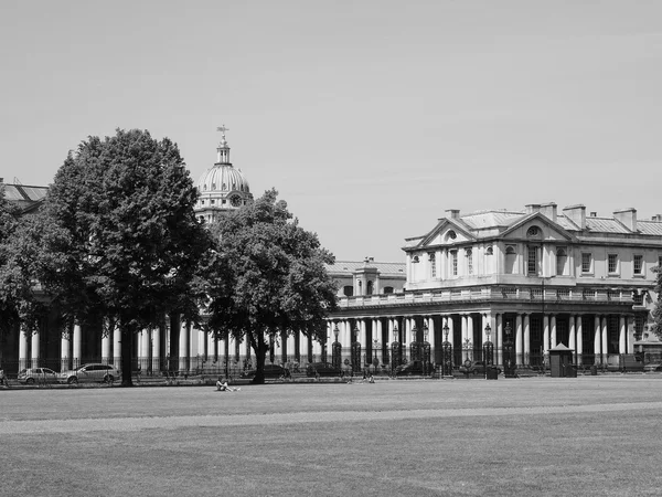 Musée maritime noir et blanc à Londres — Photo