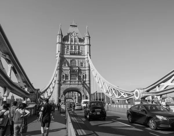 Puente de la Torre blanco y negro en Londres — Foto de Stock