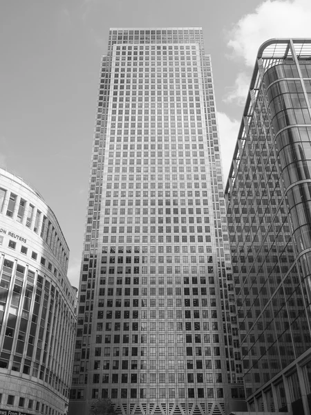 Siyah ve beyaz Canary Wharf Londra — Stok fotoğraf