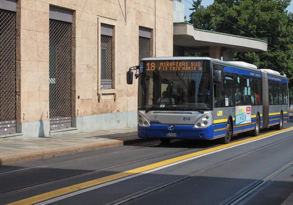 Öffentlicher Nahverkehr in Turin — Stockfoto