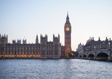 Londra 'daki parlamento binaları
