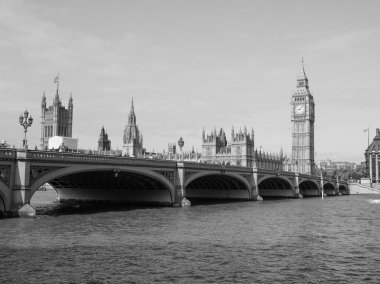 Siyah ve beyaz Houses of Parliament Londra'da