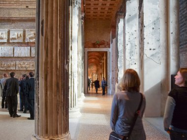 Berlin'de Neues Museum