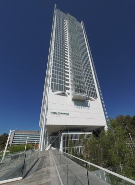 Torino'da San Paolo gökdelen