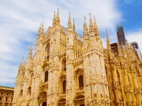 Katedra w Mediolanie wyglądowi retro — Zdjęcie stockowe