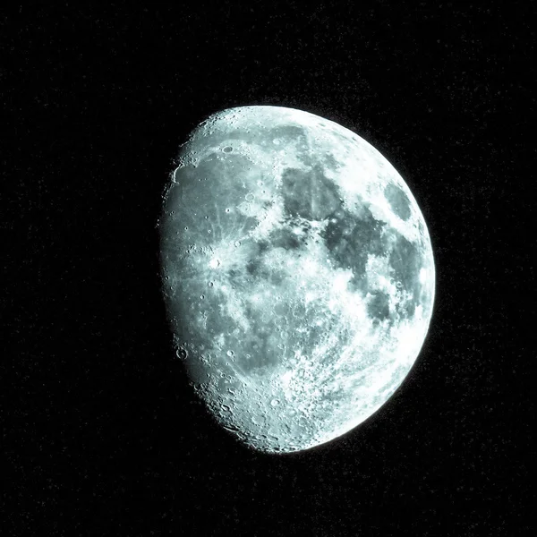 Gibbous moon — Stock Photo, Image